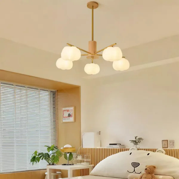 Araña creativa de madera con bolas de algodón para el salón