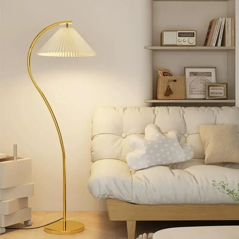Lámpara de pie moderna de tela LED