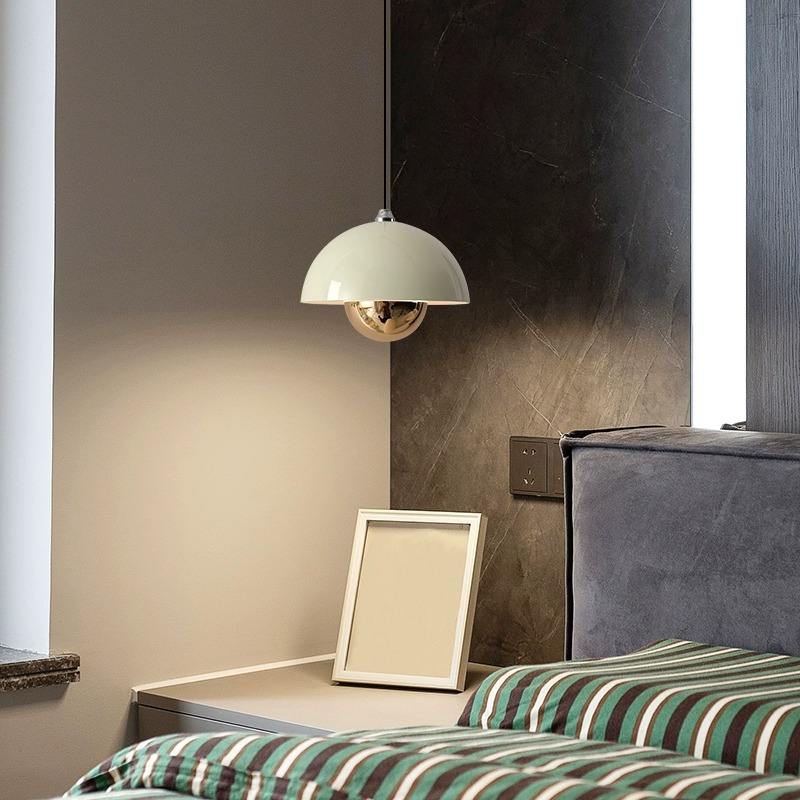 Lámpara colgante elevable en forma de vaina