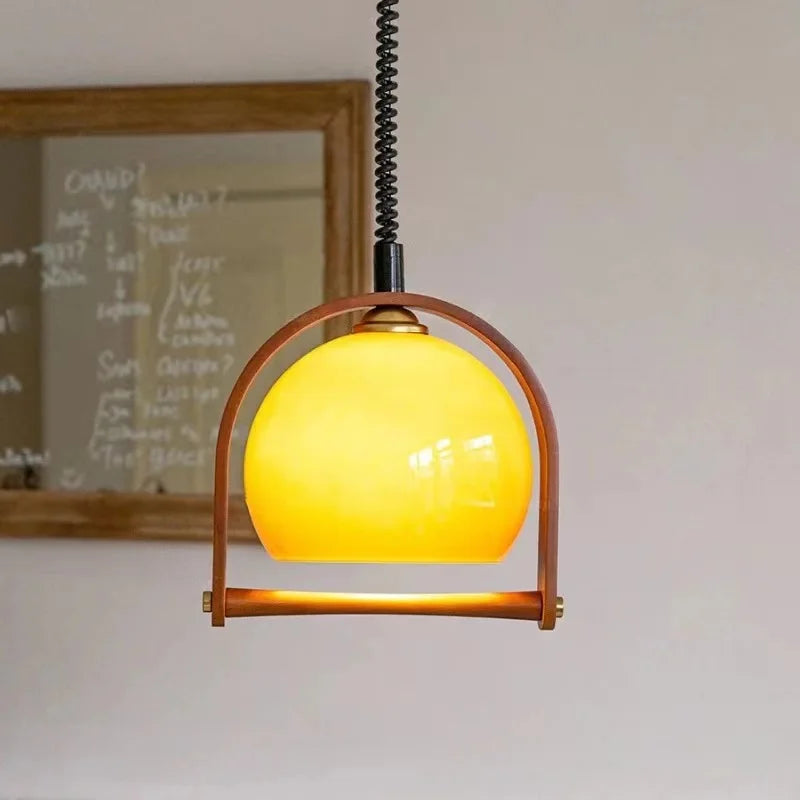Lámparas colgantes vintage de madera Bauhaus